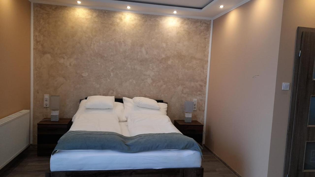 Kincsem Vendeghaz Hotel Szilvásvárad Buitenkant foto